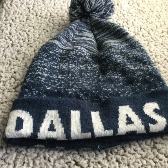 NFL Dallas Cowboy Hat/Beanie - Picture 2 of 3